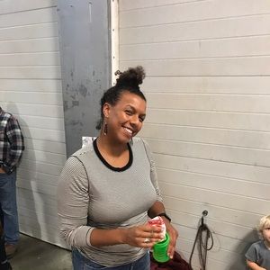 Meet your Posher, Annie